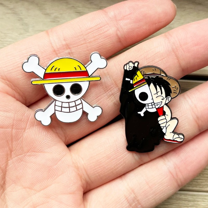 2pcs brooch Japanese anime cha – Japanese Lifestyle recenzja i cena
